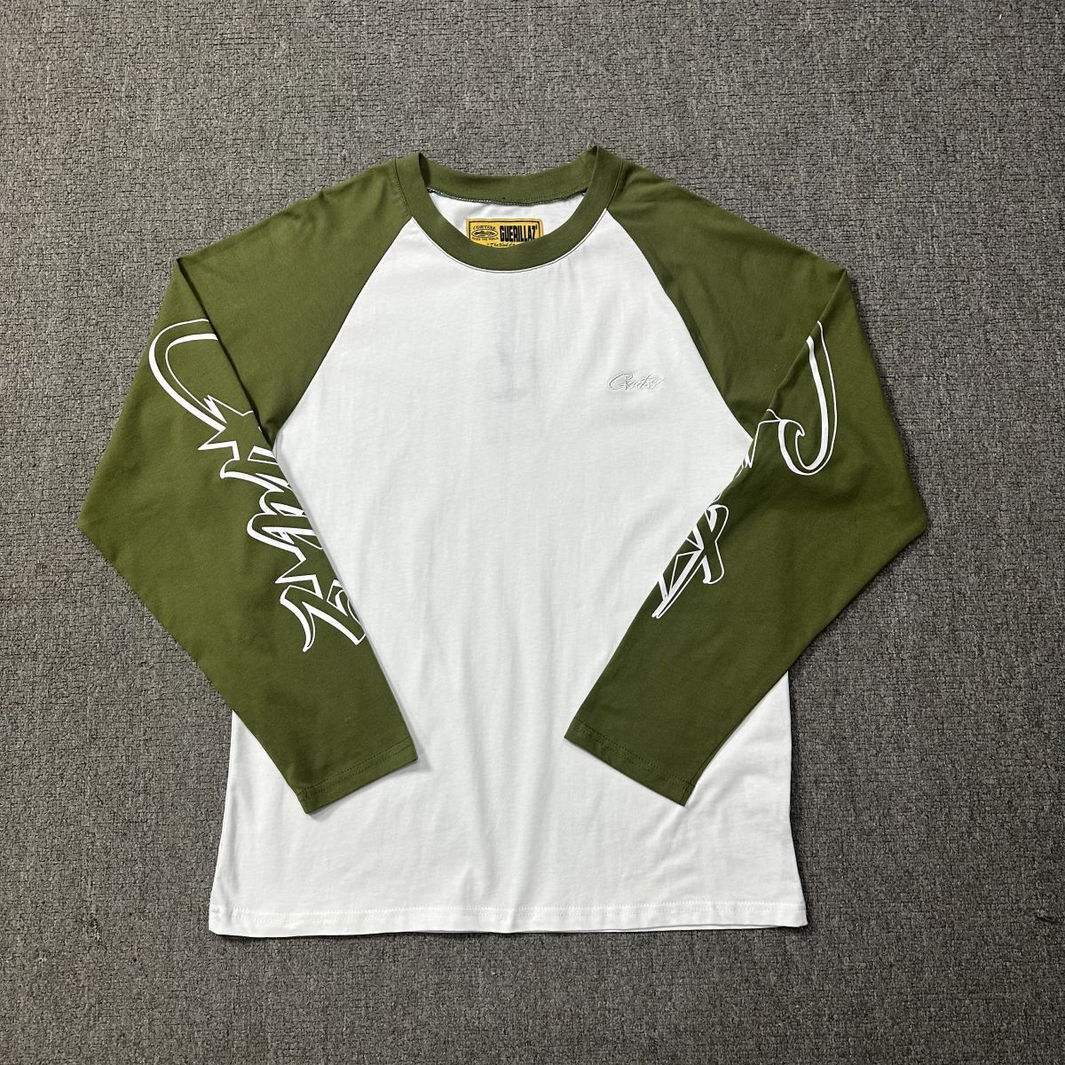 Trendy Devil's Island Letter Embroidery Color Blocked Shoulder Long Sleeved T-Shirt For Men And Women, American High Street Base Shirt