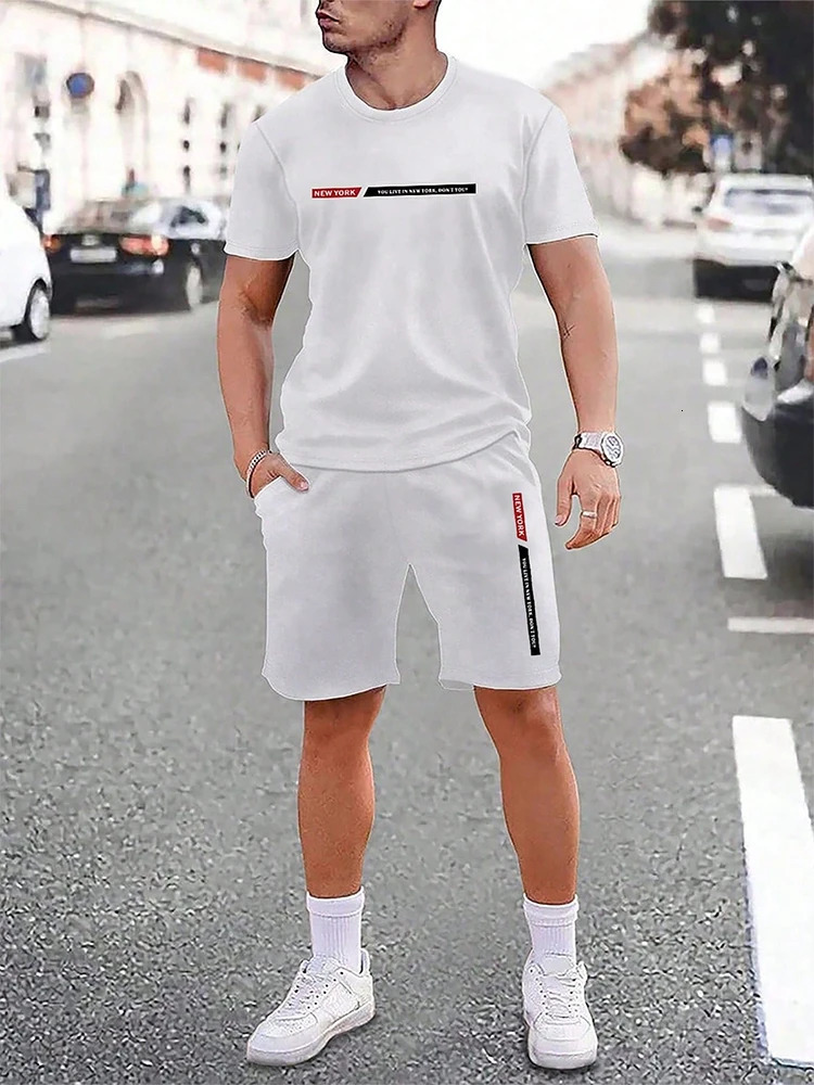 Urban street fashion trend mens crew neck short sleeve suit outdoor simple crew neck top casual and comfortable shorts250214