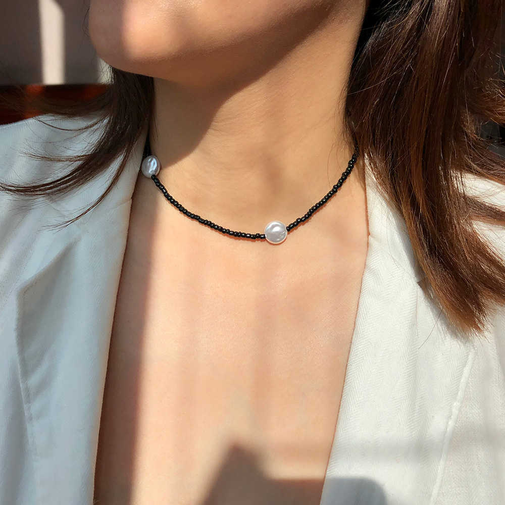 Pendant Necklaces Multi layer jewelry mixed with Pearl Choker Necklace Fashion Color Rice bead clavicle chain short neck chain H25219