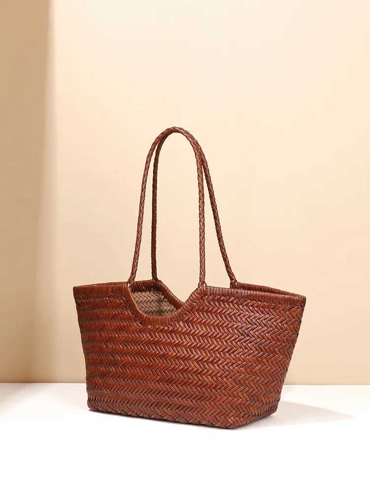 Womens spring and summer french tote bag genuine leather woven vegetable basket ins style irregular shoulder bag Z250219