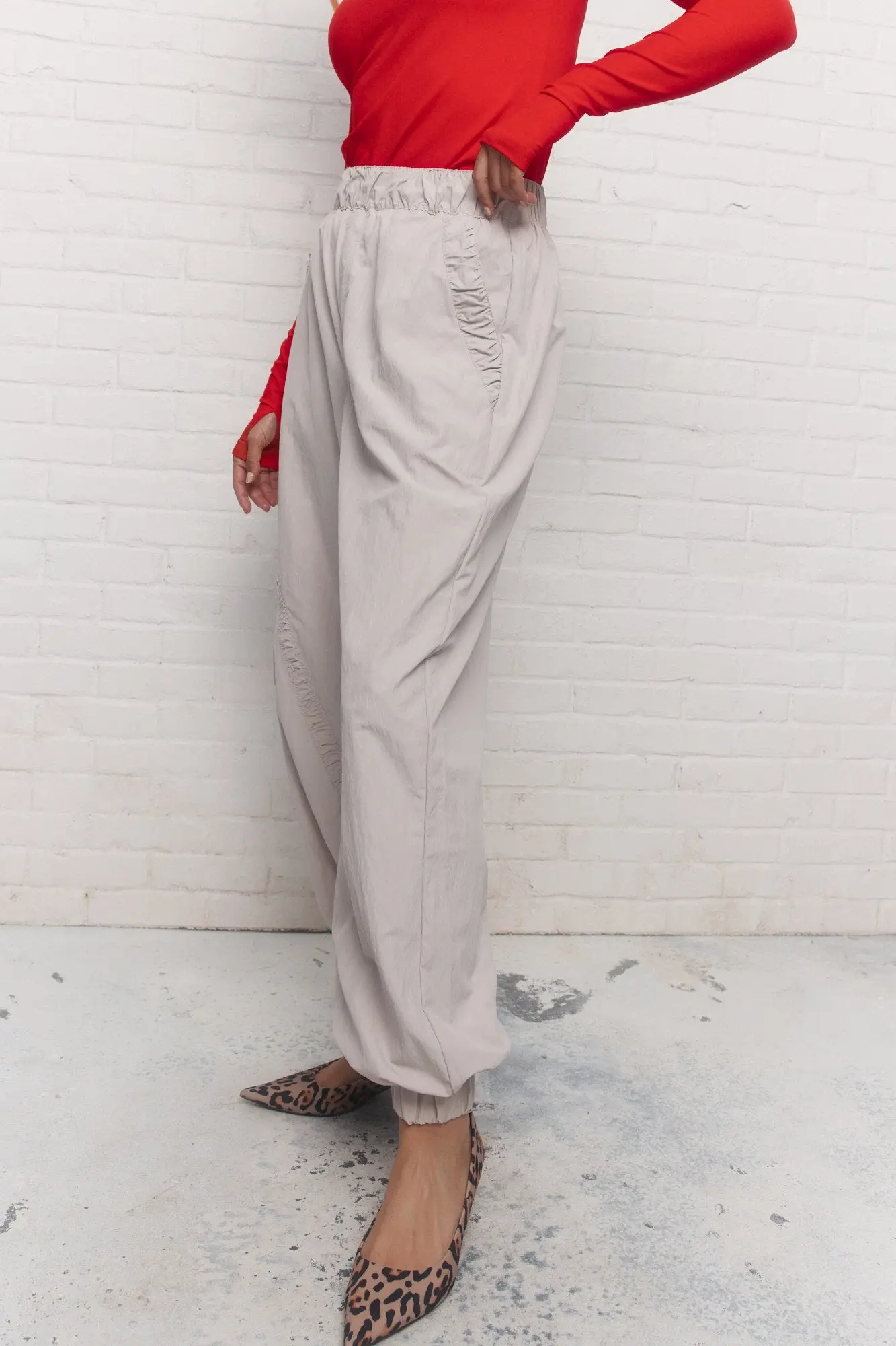 Stylish Loose Fit Pale Grey Trousers Pants with Pockets Elasticated Ankle Hem