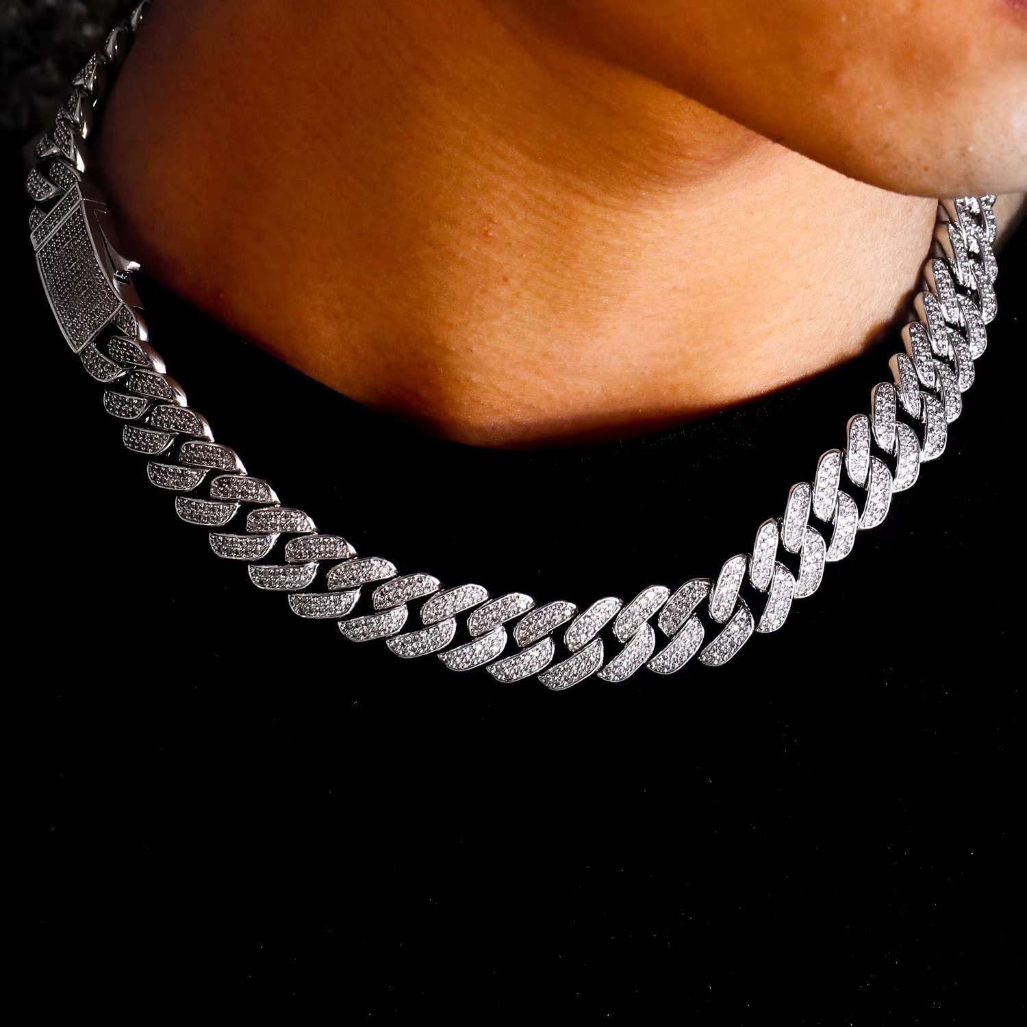 Hot Sale Hip Hop Iced Out Dia Zirconia Cuban k Chain Necklace