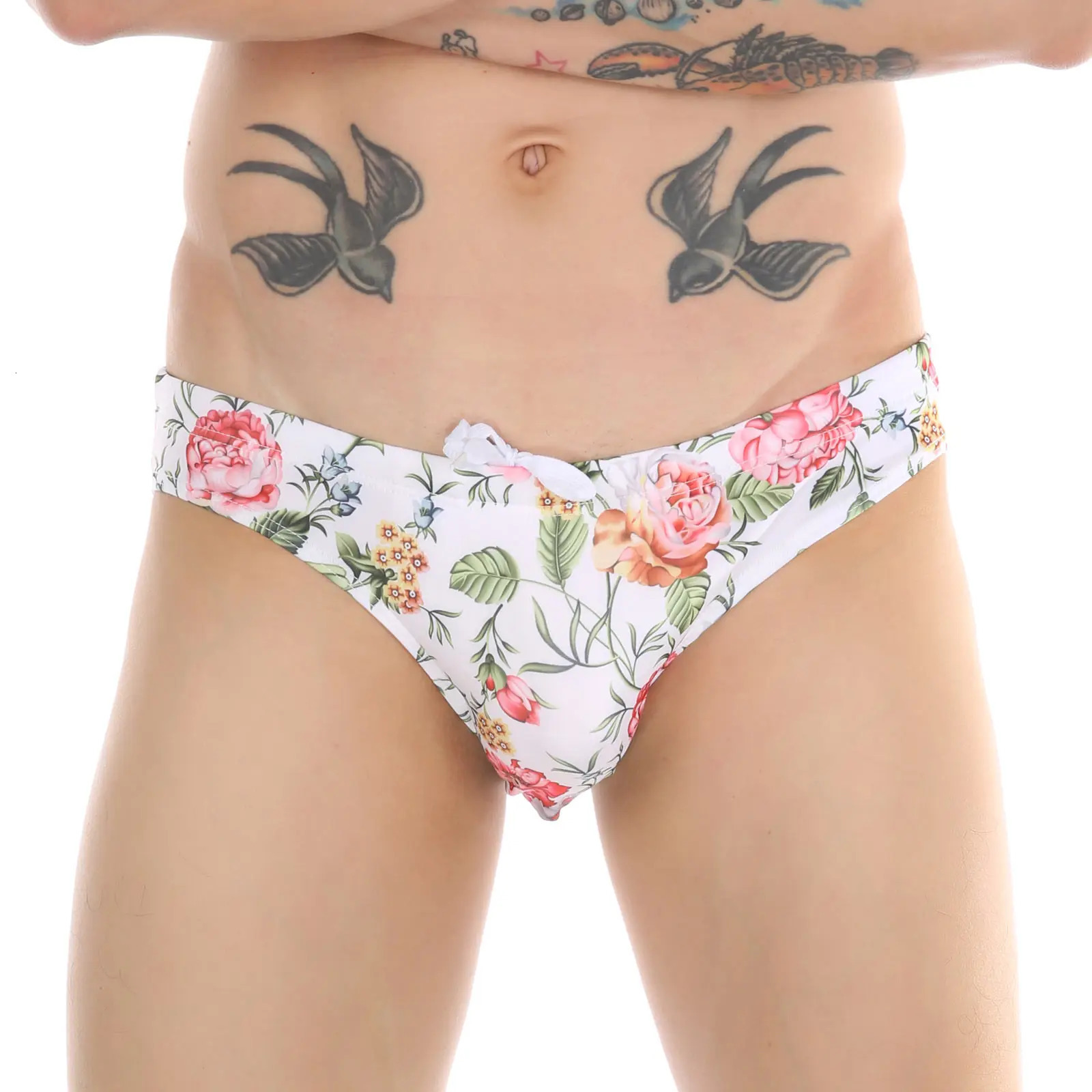 Mens swimsuit bikini sexy shorts mens protruding pockets luggage 250220