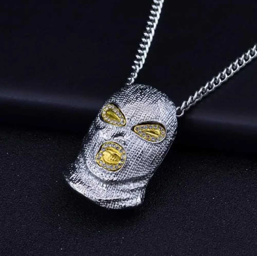 Hot Design Shiny Rhinestone Mask Pendant Necklace Hip Hop Anti-terrt Hood Necklace for Men Women Trend JewelryXJ250219