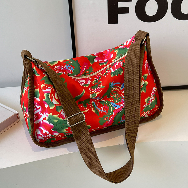 Northeast Dahua Canvas for Women 2025 New Fashion Casual Shoulder with Western Style Korean Edition Trendy Crossbody Bag #swissmilitary