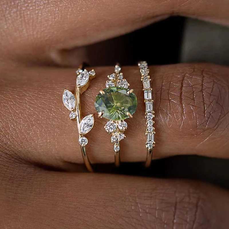 Huitan Gorgeous 3Pcs Set Wen Rings Olive Green Cubic Zirconia Luxury Gold Color Wedding Rings Anniversary Party Trendy Jewelry X250220