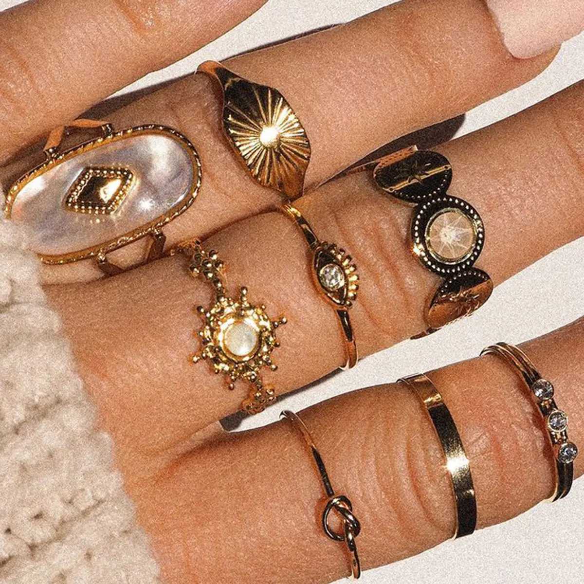 Uworld Fashion Stainless Steel Agate Stone Fixed On A Deep 18K PVD Plated Ring Tarnish/Water Resistant Jewelry Accessories 2024 X250220