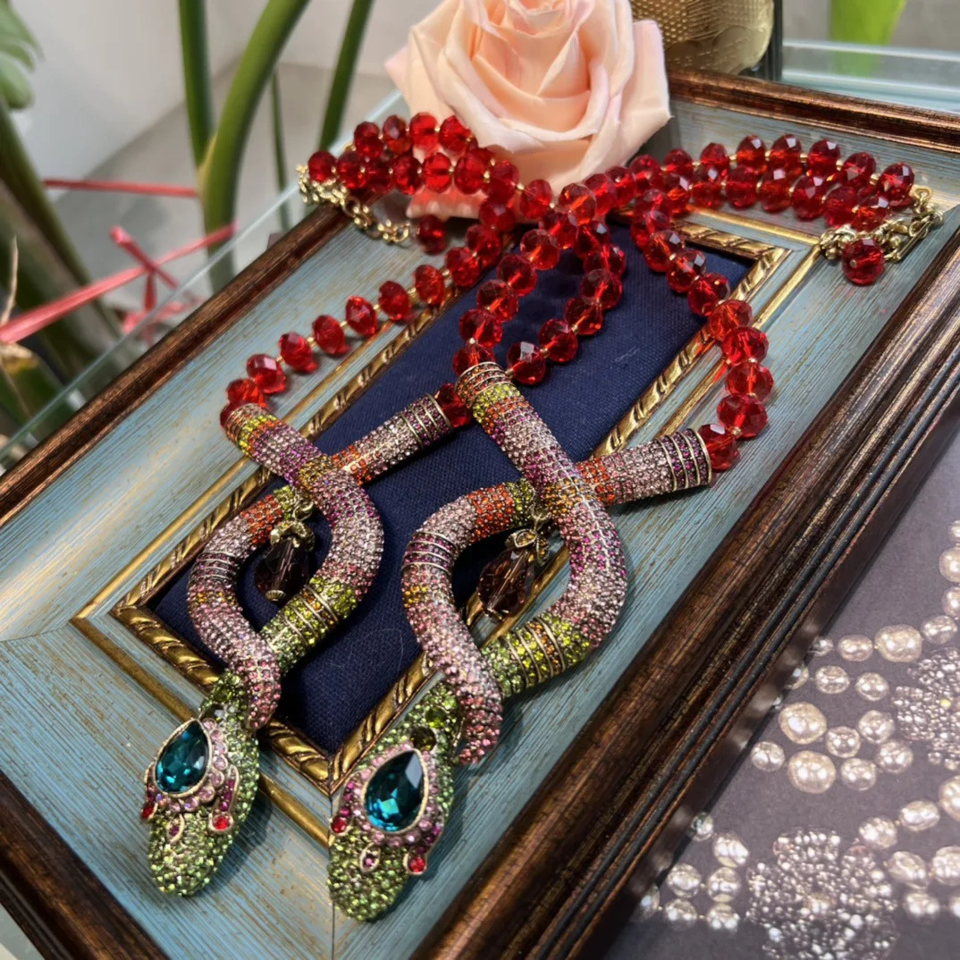 Vintage fashion light red snake necklace for women 250220