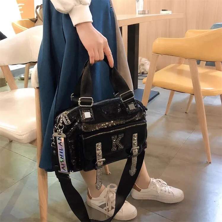 High Quality Textured Leather Pillow Glitter Shiny Sequins Large Capacity Women's Handbag Lady Purse Shoulder Messenger Bag