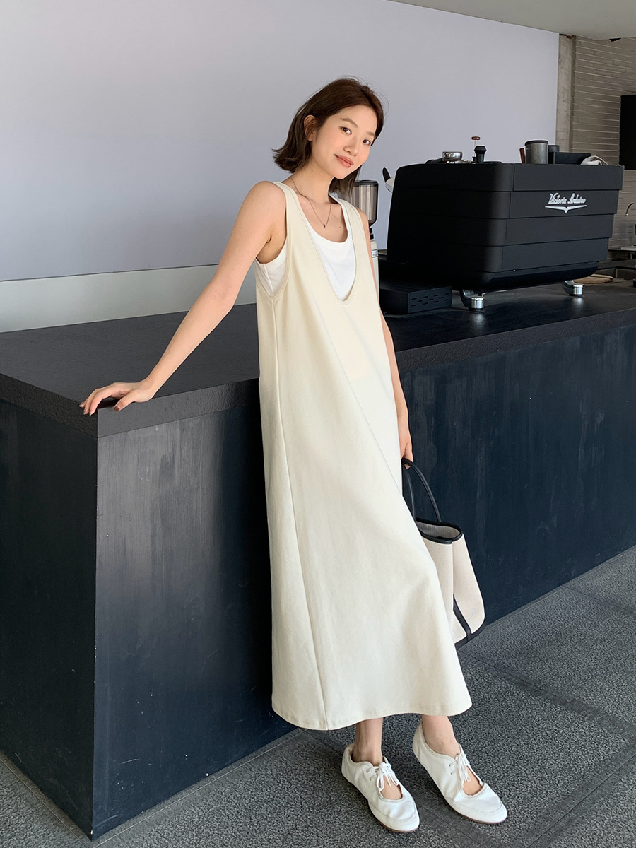 F504947 two-piece contrast vest + dress 2025 spring Korean version simple long skirt