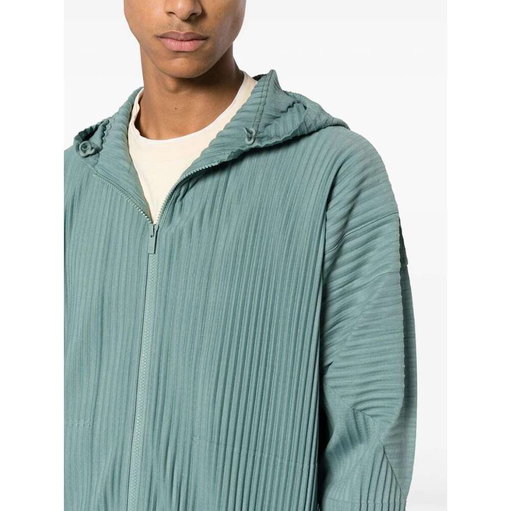 Men's Fine Pleated Hooded Jacket, Zipper, Ata Yake, Pleated Zones