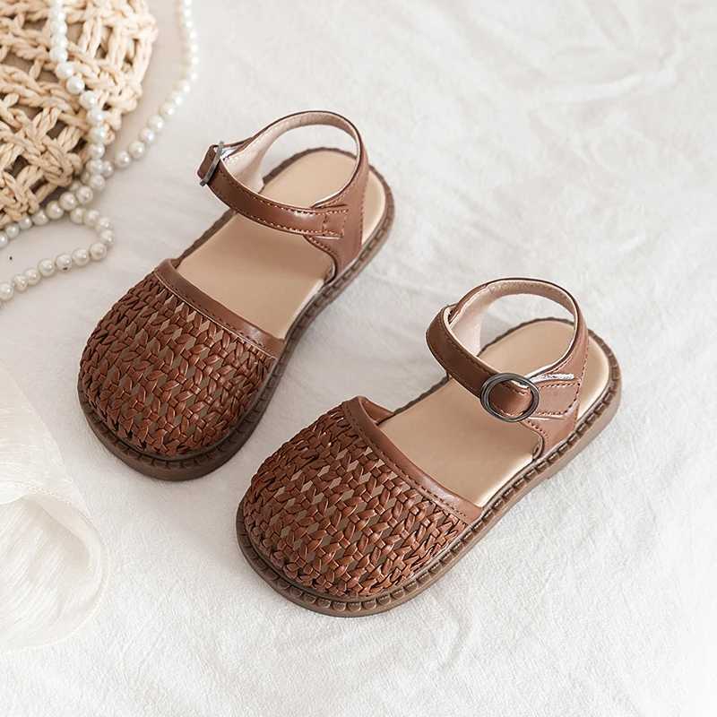 Unishuni Girls Half Sandals Princess Hollow Shoes Childrens Retro Leisure Apartment Childrens Summer Shoes Childrens Bohemian Style Beach Shoes X25022