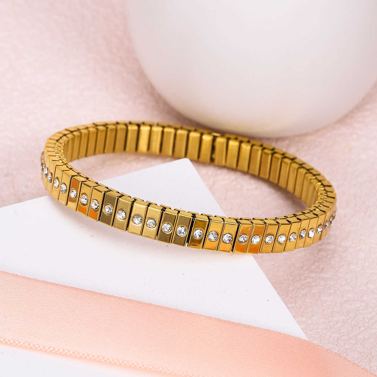 Charm Bracelets Summer girls stainless steel diamond studded elastic bracelet niche and high-end titanium steel non fading bracelet H25220