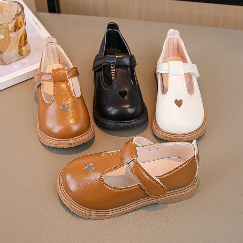 Girls Princess Leather Shoes Toddlers Baby Kids Flats T-strap Cut-outs with Heart Hollow Cute Sweet Soft 2024 Spring Autumn New X250220