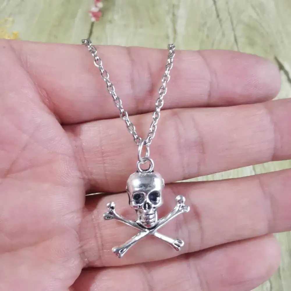 Skull Pendant Necklace for Women Men Vintage Chain Grunge Jewelry Goth Gothic Accories Choker Y2k Aesthetic Fairy StarXJ250219