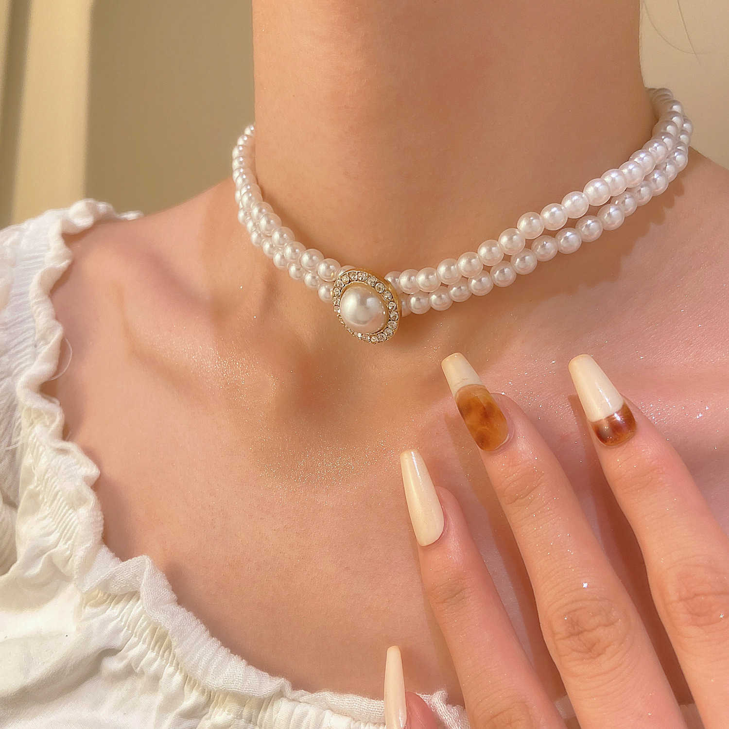 Pendant Necklaces New pearl jewelry set for womens fashion palace style multi-layer pearl necklace bracelet set H25219