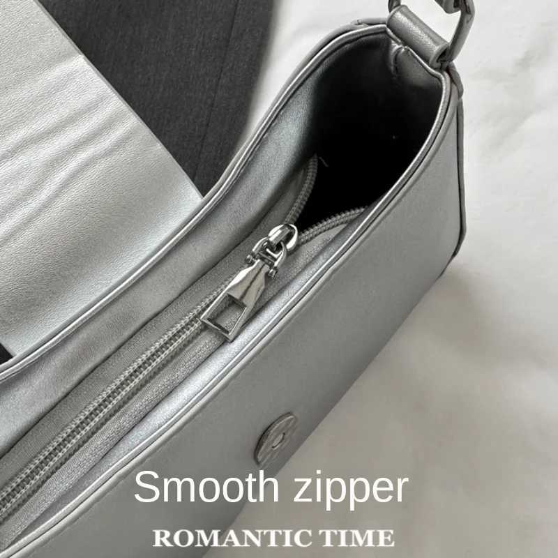Silver Shoulder Bags for Women 2024 Classic Y2K Small Purse Glossy PU Leather Luxury Brand Female Underarm Handbags Daily Bag Y250218