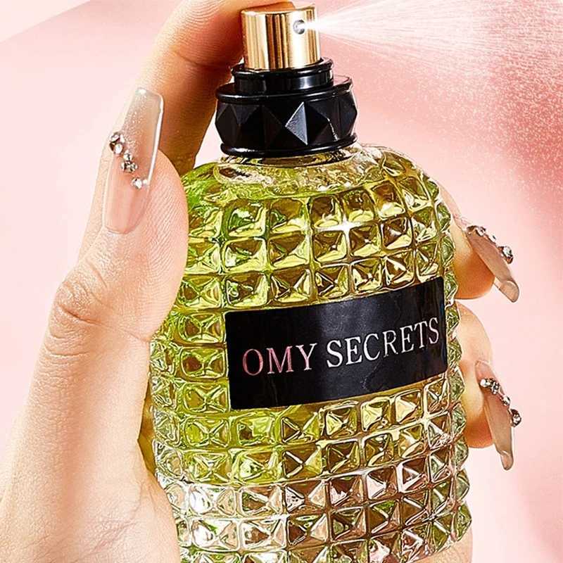 Brand Rose Miss Adventure Perfume Lasting Charm Floral Scent Light Fragranc Crystal Rivet Design 50ml Elegant Lady Eau De ParfumXJ250512