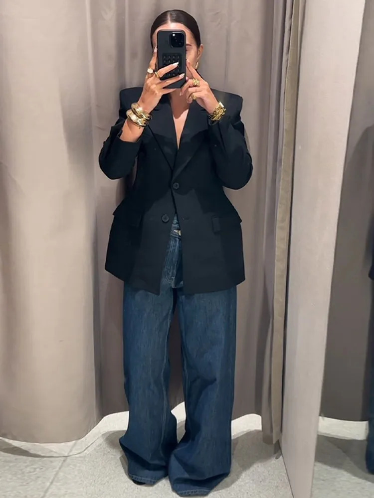 Elegant Slim Blazer Women Lapel Shoulder Pad Single Breasted Coats Female Spring Long Sleeves Pockets Outwears Lady 250219