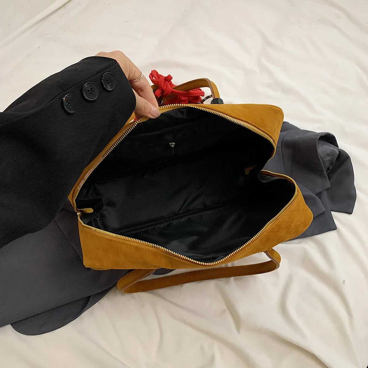LEFTSIDE NUBUCK Shoder Bags Lady Tote Bag for Wen 2024 Winter New Trend Y2K Korean Fashion Design Handbags and Purses Z250318