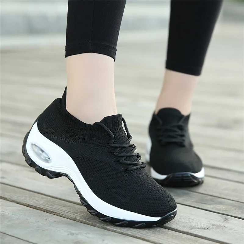 Women Walking Trainers Fashion Fly Weaving Sock Sneakers Breathe Comfort Nursing Shoes Casual Platform Loafers Non-slip W250220