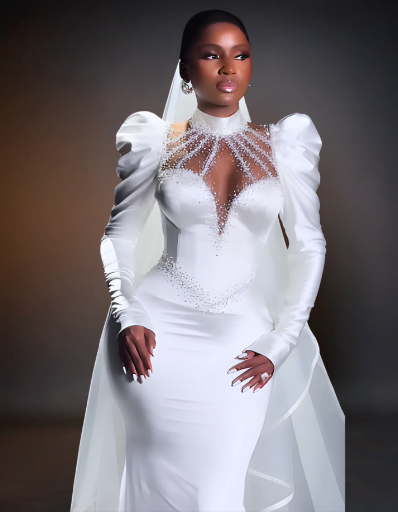 Black Women Mermaid Wedding Dresses High Neck Long Sleeve Appliques Bridal Gowns Dress Customized Beads Vestio De Novia