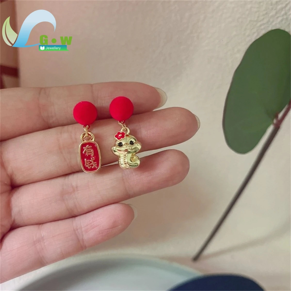 Fortune Snake Female Earrings Year Trend Animal Red Lucky Snake Earrings Jewelry Stud Earrings Accessories 250220