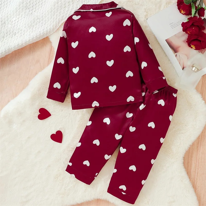 Pudcoco Little Girls Pajamas Set Toddler Satin Heart Print Lapel Collar Shirt Elastic Waist Pants Set Kids 2Pcs Loungwear 9M-5T 250219