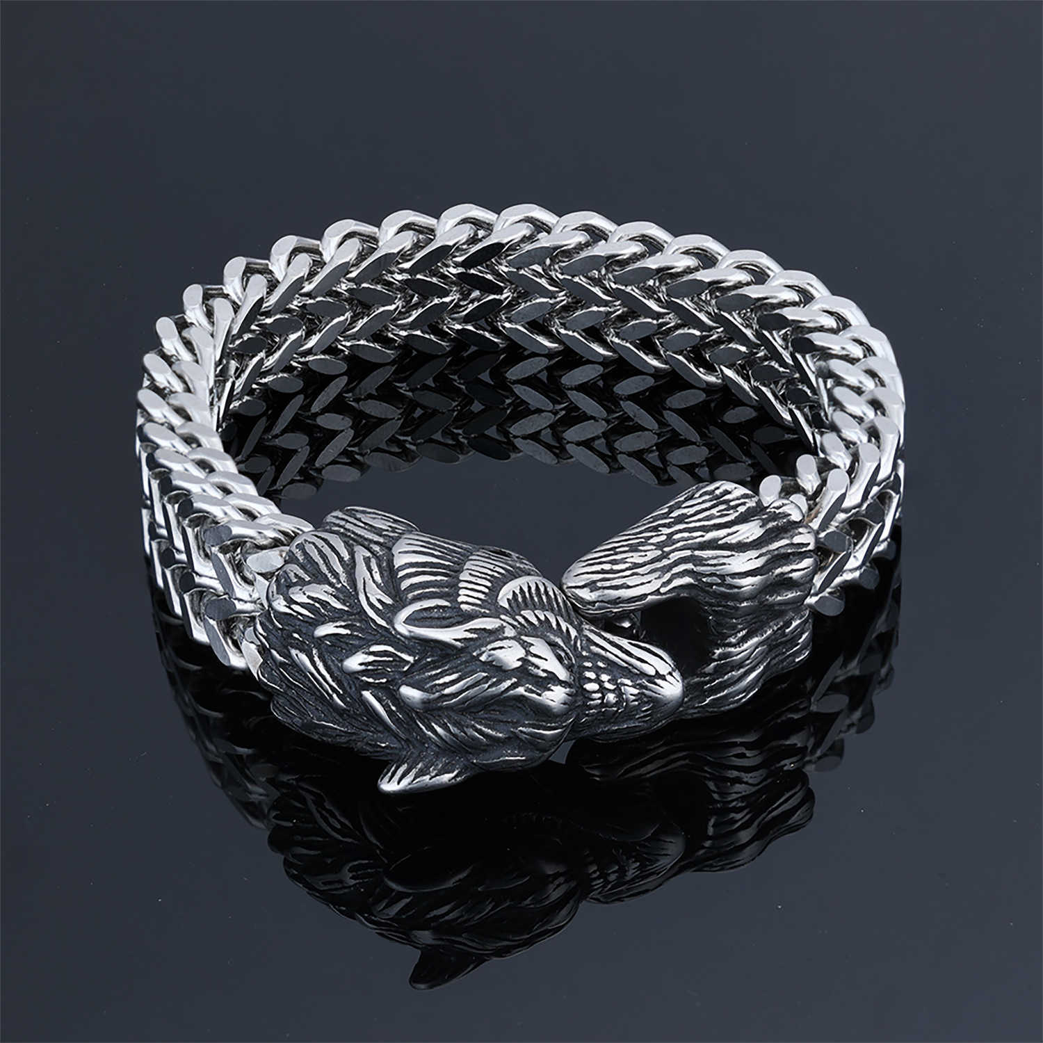 Charm Bracelets Stainless steel hot selling animal series wolf head shaped woven bracelet H25220 4 H3KL