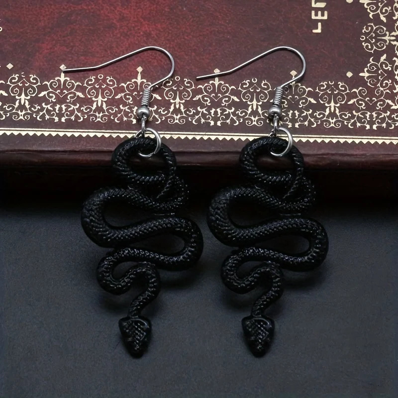 Black Snake Dangle Earrings Alloy Jewelry Goth Punk Style Personality Female Gift Club Party Accessories 250220