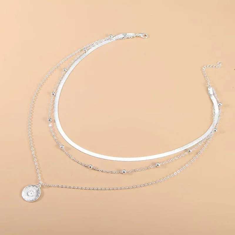 925 Sterling Silver Three-Layer Round Necklace Simple Snake Chain Charm Ball Chain Party Wedding Gift Womens Exquisite JewelryXJ250219