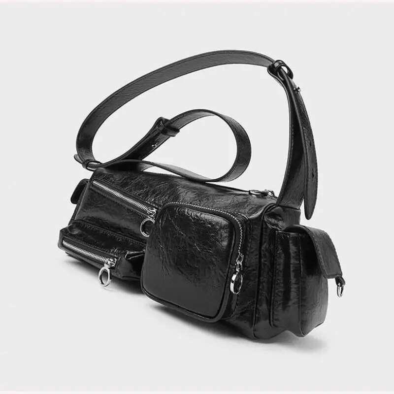 Europe And The United States Motorcycle Wind Multi-Pocket Zipper Women's Advanced Sense Commuter All Shoulder Crossbody Bag