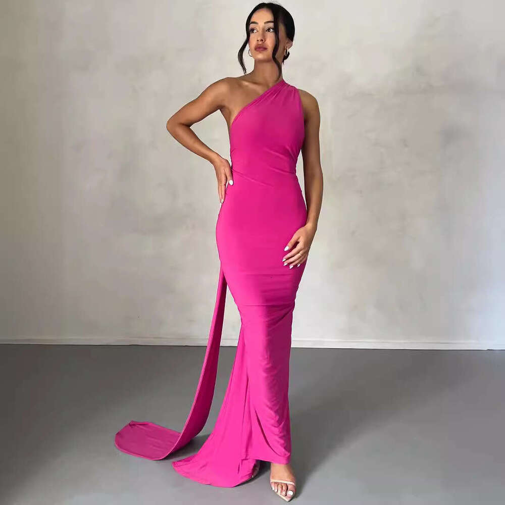 European and American style women's summer product slanted shoulder sexy slim fit backless pleated hollow suspender long dress 2025 new casual fa