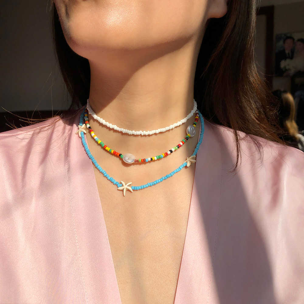 Pendant Necklaces Multi layer jewelry mixed with Pearl Choker Necklace Fashion Color Rice bead clavicle chain short neck chain H25219