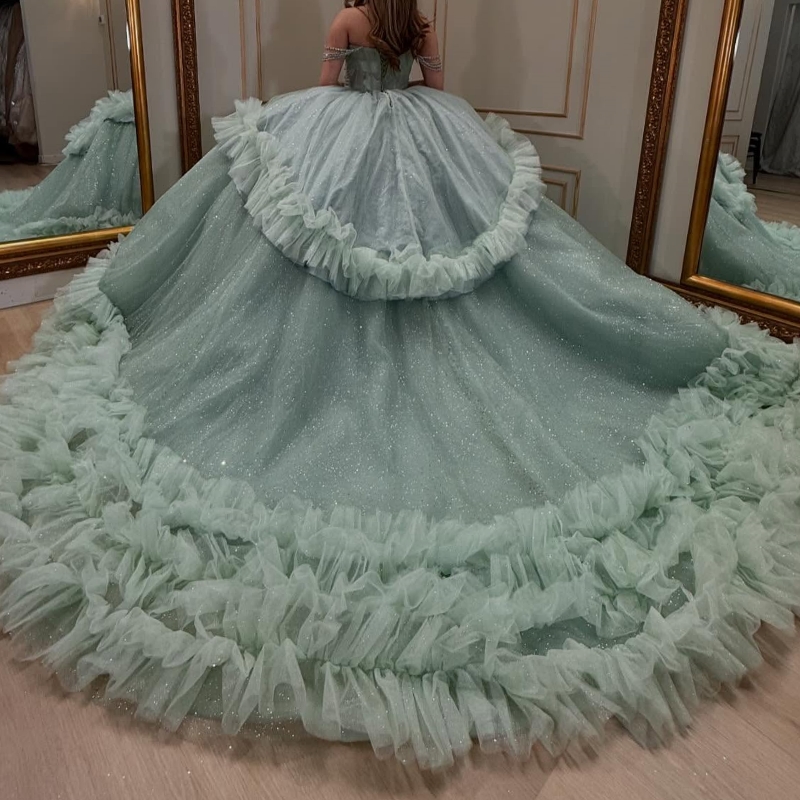 Mint Green Shiny Quinceanera Dresses Ball Gown Off Shoulder Beading Crystal Tull Tiered Sweet 16 Dress Vestidos 15 De Anos