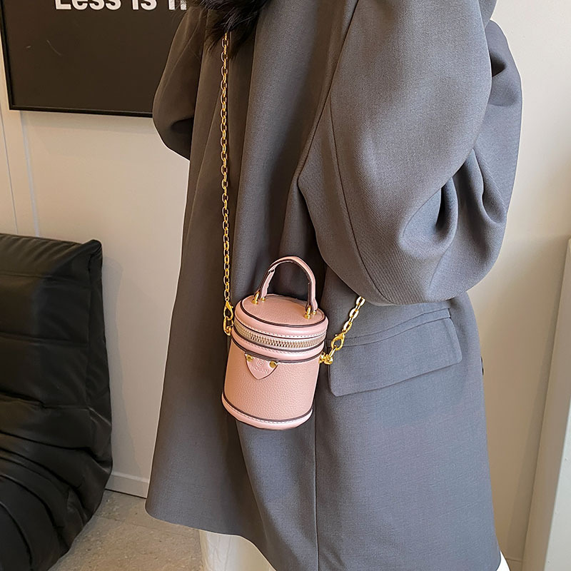 Free shipping 2025 new designer Shoulder totes Bags For womans mini handbag NEW hot women crossbody Round bucket bag