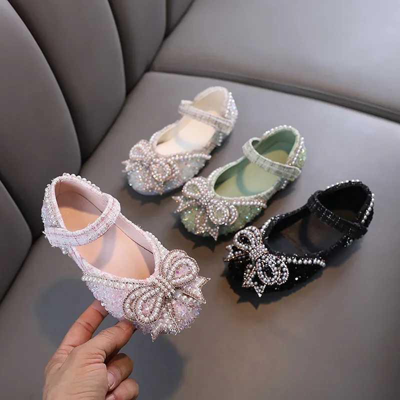 Girls Shoes Bling Single Shoes for Stage Performance Mary Janes Bow Crystal Glitter Wedding Flats Party Leather Shoes New X250220
