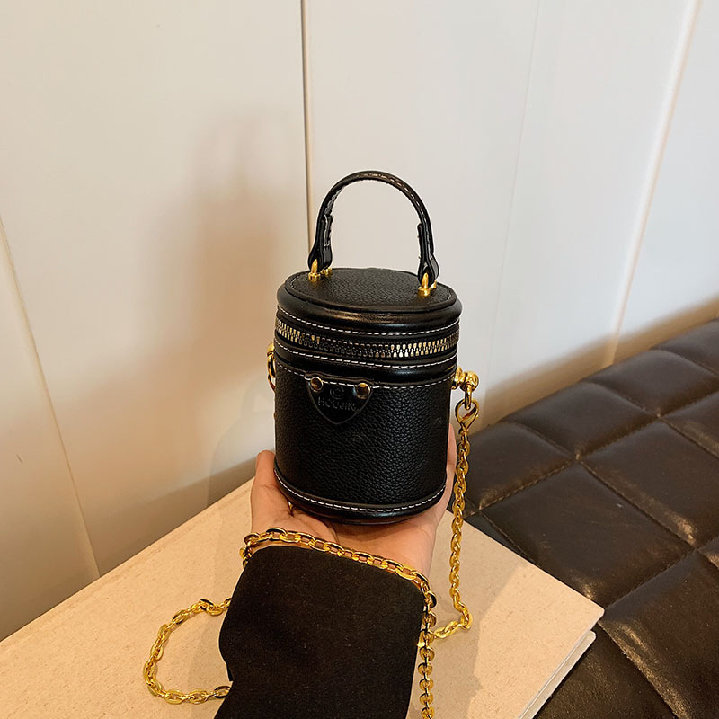 Free shipping 2025 new designer Shoulder totes Bags For womans mini handbag NEW hot women crossbody Round bucket bag