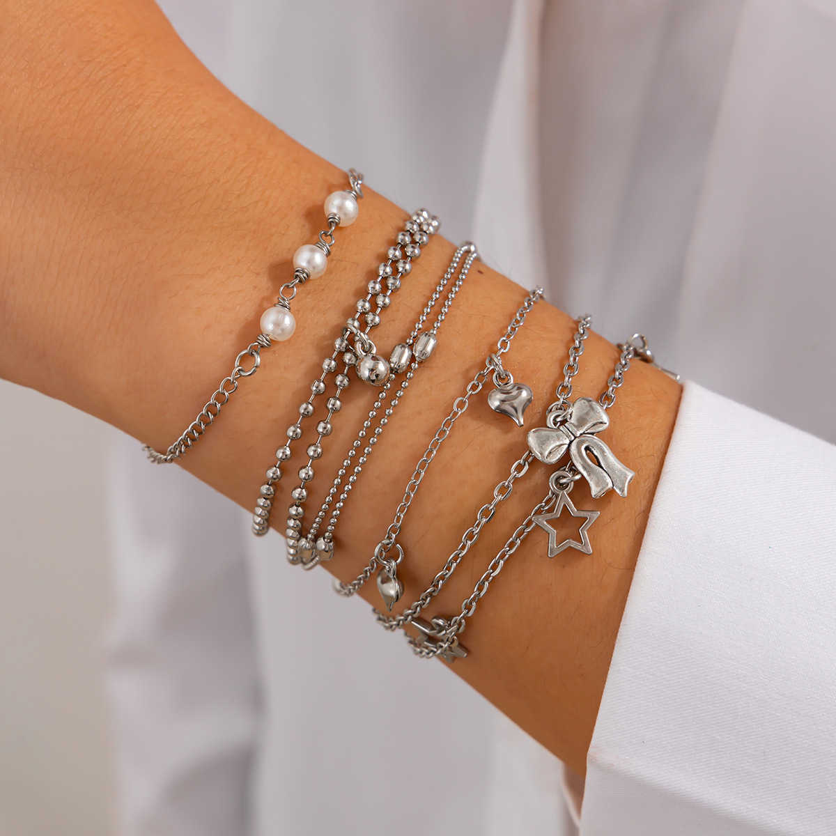 Charm Bracelets Jewelry fashion butterfly combined with gold bracelet simple pearl irregular Brelet set H25220
