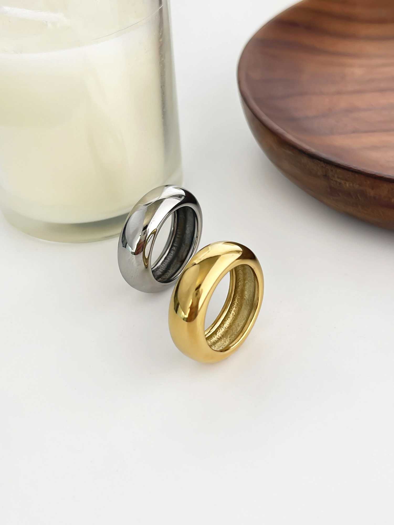 Perisbox Minimalist Smooth Gold Silver Plated Wide Rings for Wen Men Stainless Steel Anti-Tarnish Stackable Fashion Jewelry X250220