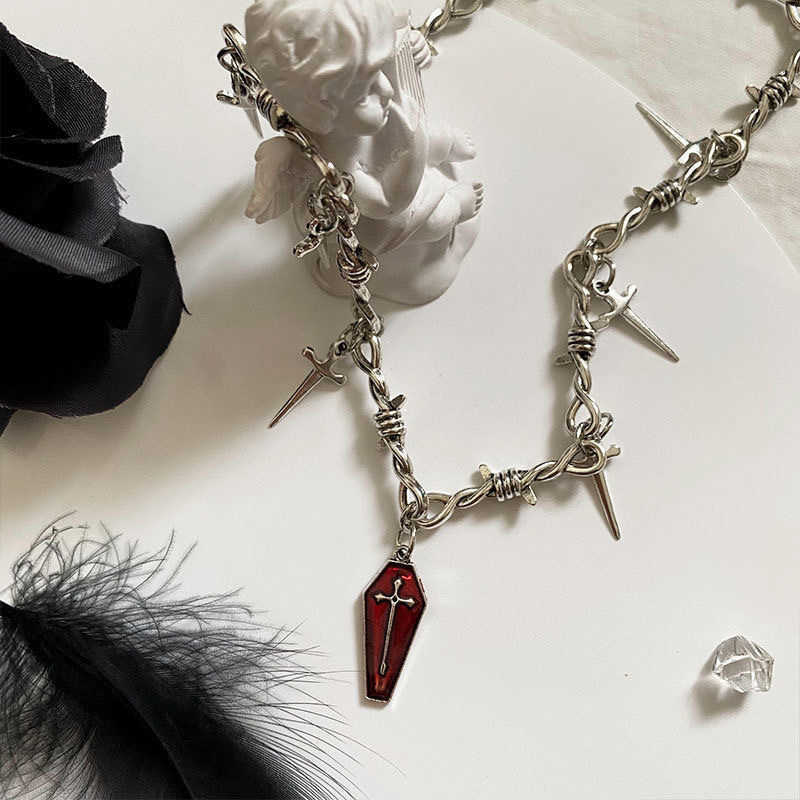 Pendant Necklaces Yk2 Spicy Girl Style Dark Coffin Cross Sword Thorn Necklace Harajuku Hip-hop Street Sweater Chain H25219