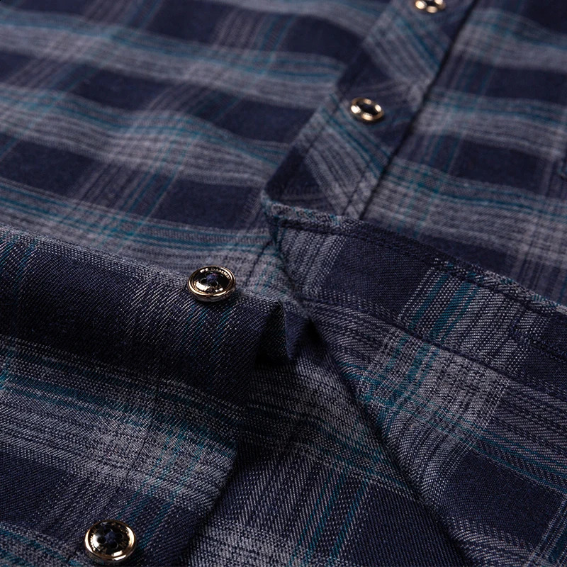 2024 mens flannel shirt long sleeved pure cotton soft formal brushed single pocket comfortable casual and fashionable plain weave 250220