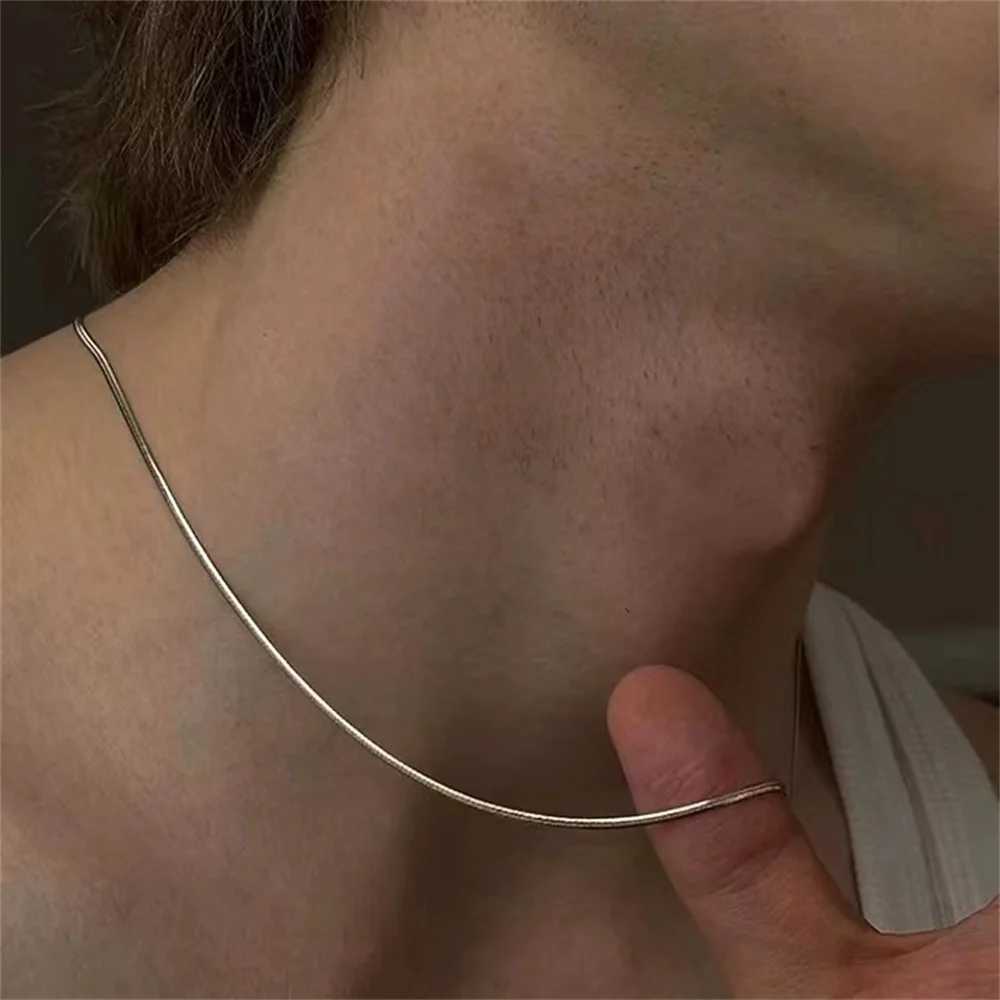 1.2mm Silver Color Stainl Steel Snake Bone Chain Necklace For Women Simple Chain Choker Titanium Steel Jewelry Fashion GiftXJ250219
