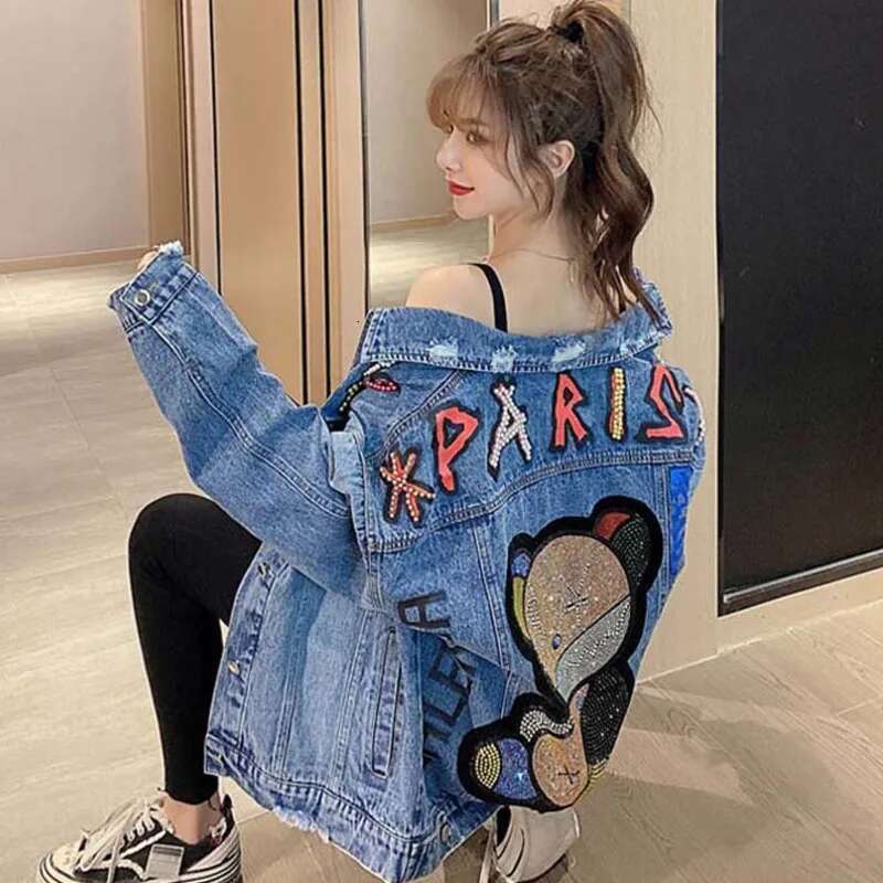 Denim Jacket Women Streetwear Fashion Beading Cartoon Bear Veste En Jean Pocket Lapel Loose Long Sleeve Print Jeans Coat Female