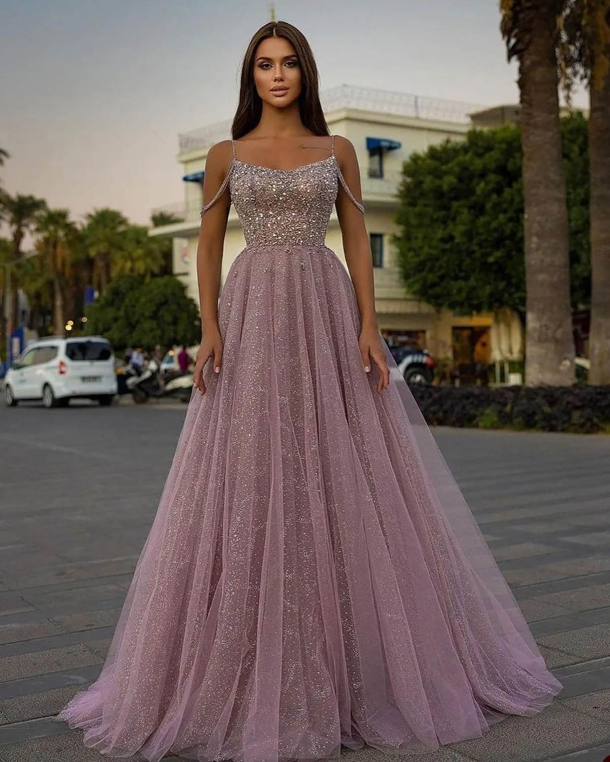 Graceful Glitter A-Line Tulle Prom Dresses For Women Sequins Evening Party Dresses Floor-Length Gowns 2025 Special Occasion Customized Vestido de novi