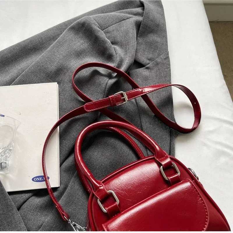 Luxury Brand Crossbody Bags For Women Fashion Design Underarm 2024 Woman Shoulder Bag Female Handbag And Purses Red Color Y250218