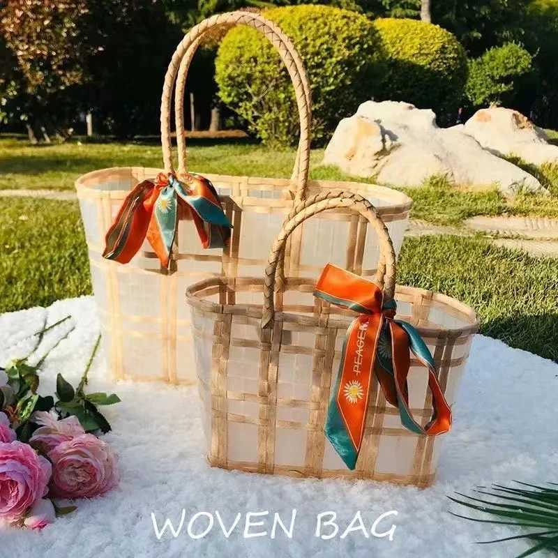 New Transparent Plastic Woven Bag Women Summer Beach Vacation Handbag INS Trendy Shopping Basket Wrist Bag Shopping Street Bag Z250219