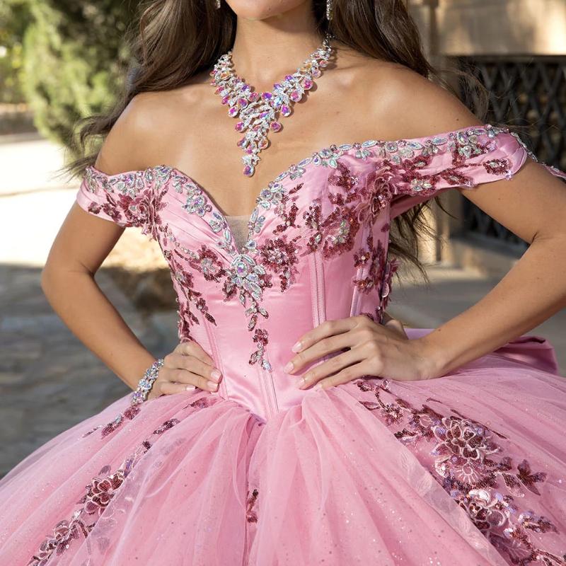Pink Shiny Quinceanera Dresses Ball Gown Off Shoulder Appliques Lace Bow Beads Tull Corset Sweet 16 Dress Vestidos 15 de anos