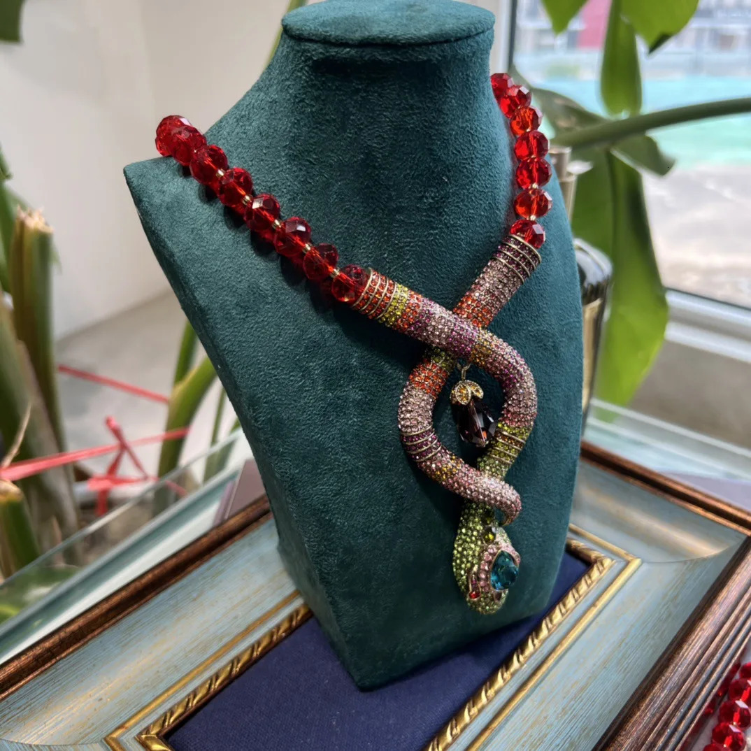 Vintage fashion light red snake necklace for women 250220