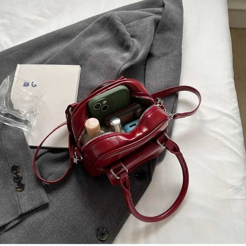 Luxury Brand Crossbody Bags For Women Fashion Design Underarm 2024 Woman Shoulder Bag Female Handbag And Purses Red Color Y250218